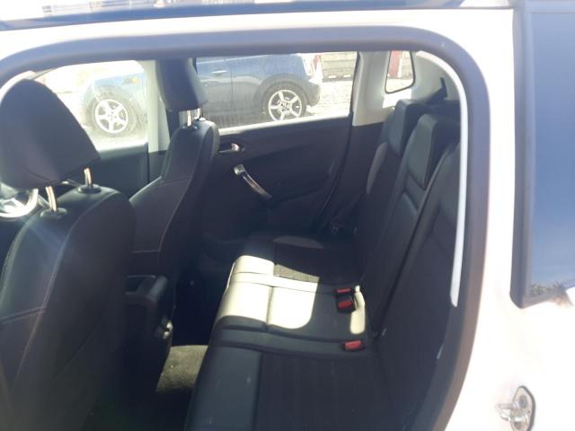 2015 PEUGEOT 2008 ALLUR