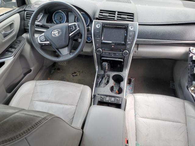  TOYOTA CAMRY 2017 Серебристый