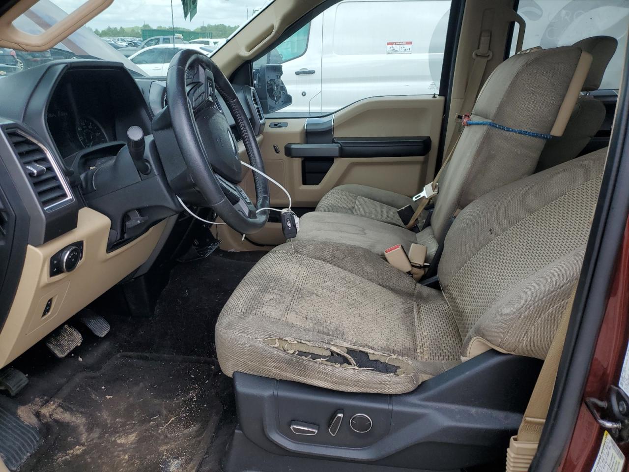 2015 Ford F150 Supercrew VIN: 1FTEW1EG1FKE39253 Lot: 54576565