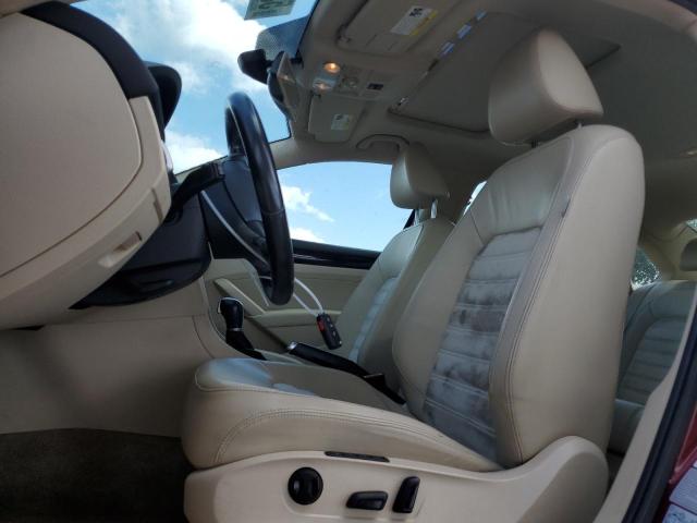  VOLKSWAGEN PASSAT 2015 Красный