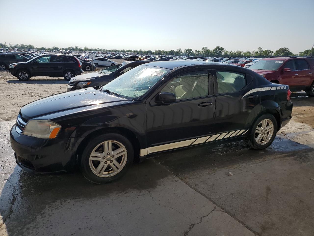 Sikeston, MO에서 판매 중인 2013 Dodge Avenger Sxt - Side