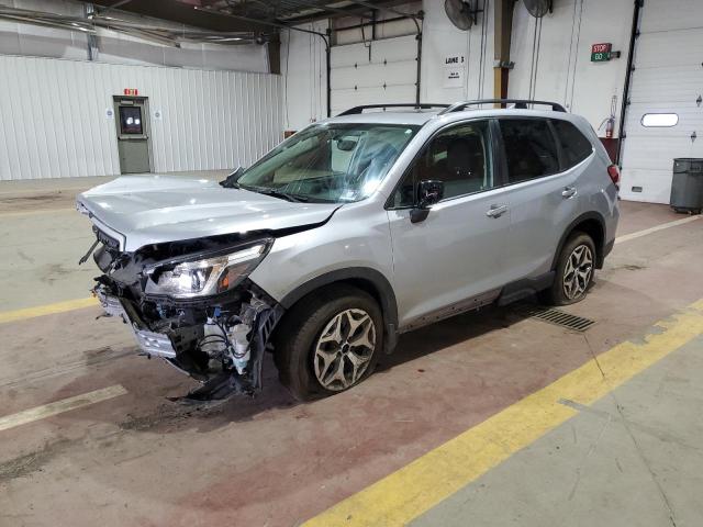  SUBARU FORESTER 2019 Сріблястий