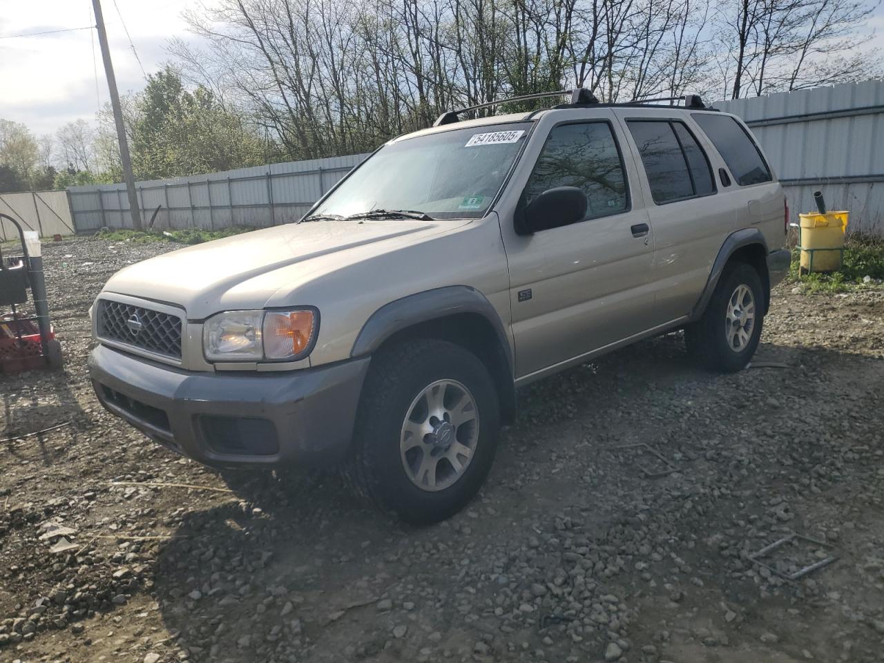 1999 Nissan Pathfinder Le