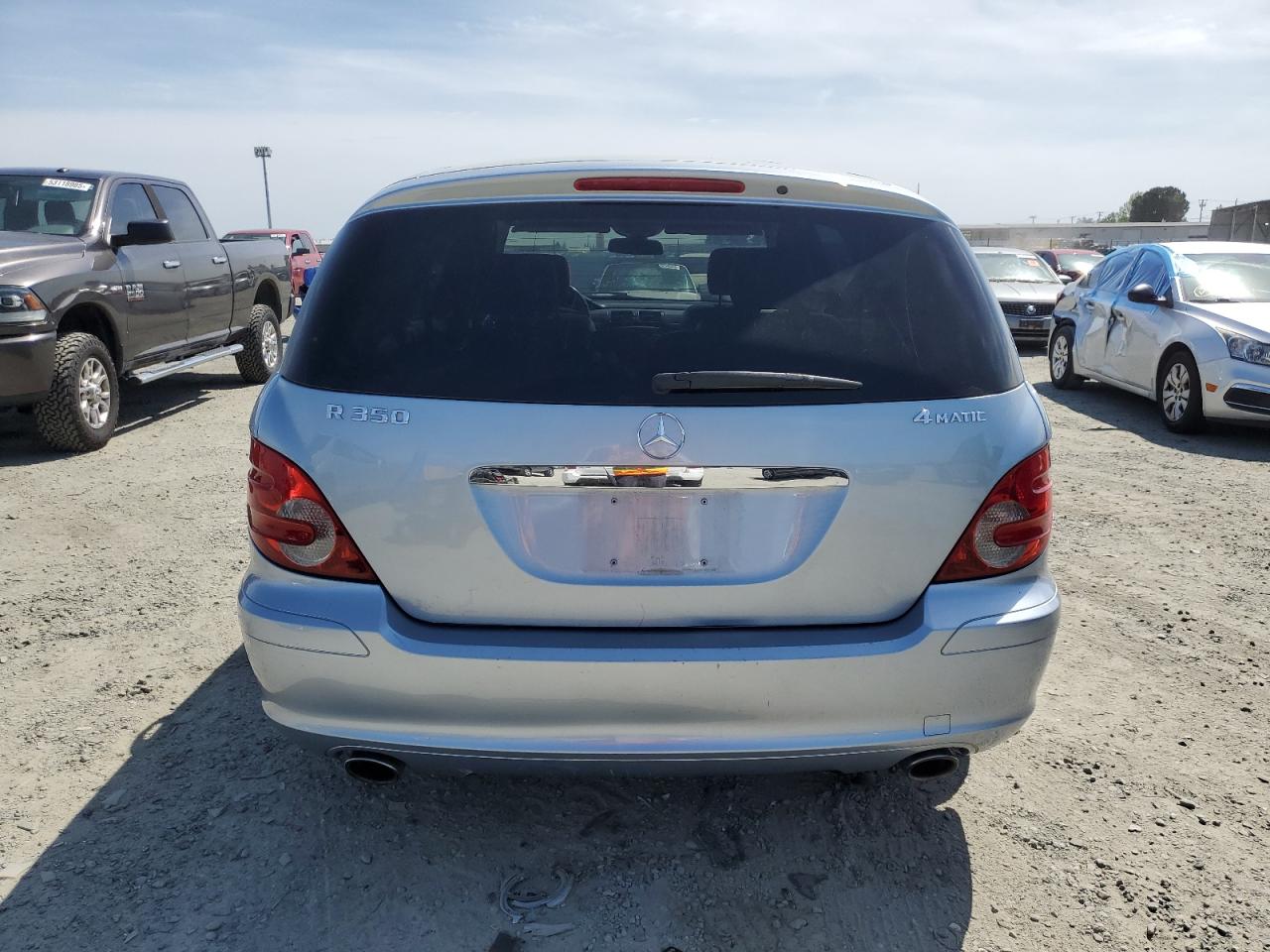 2006 Mercedes-Benz R 350 VIN: 4JGCB65E56A035114 Lot: 53295535