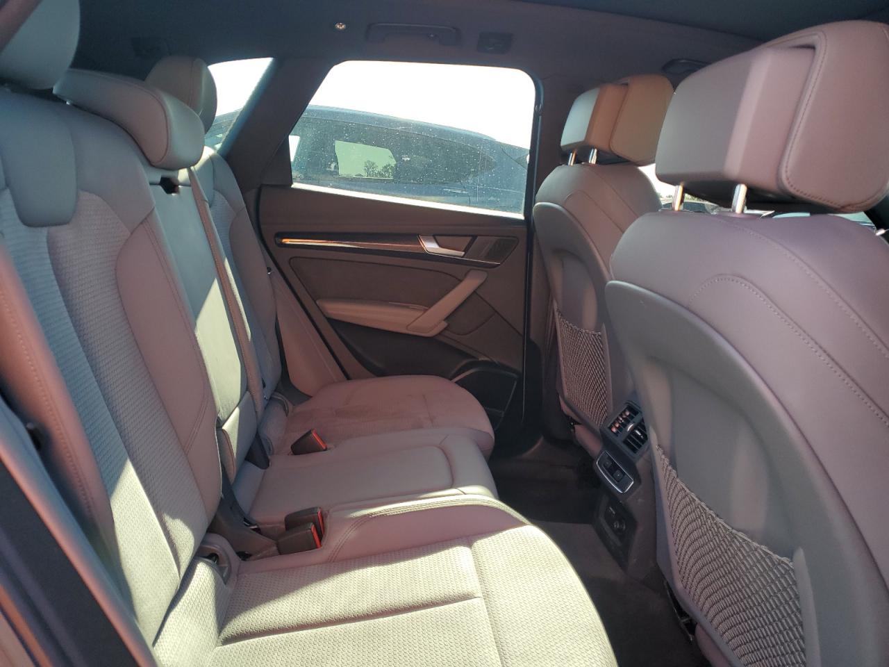 2022 Audi Sq5 Premium Plus VIN: WA1B4BFY3N2096539 Lot: 52966095