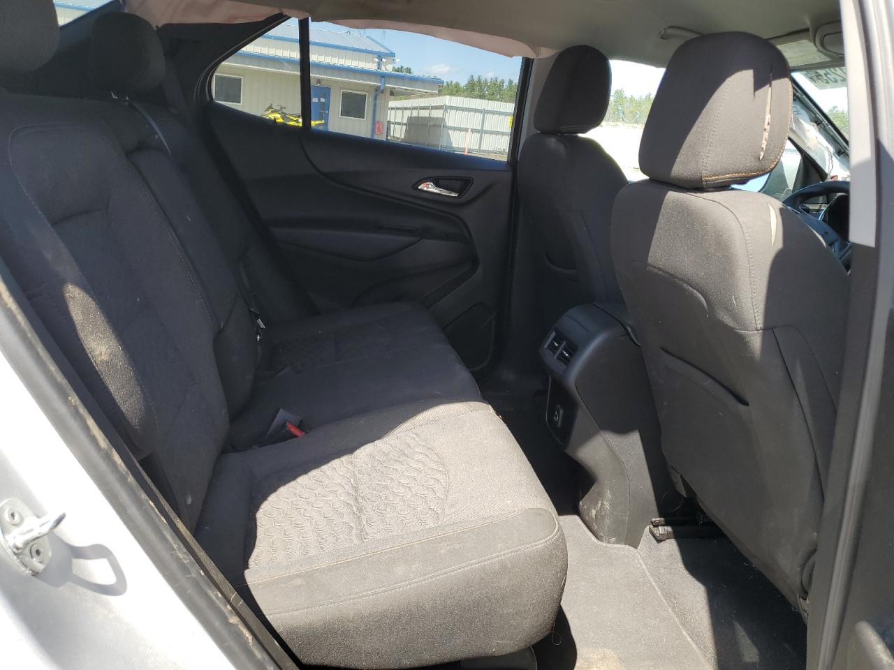 2GNAXUEV0M6160167 CHEVROLET EQUINOX 2021