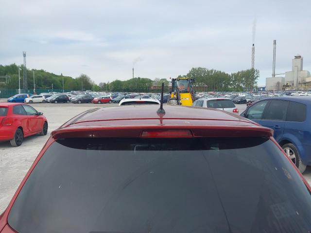 2011 TOYOTA YARIS SR V