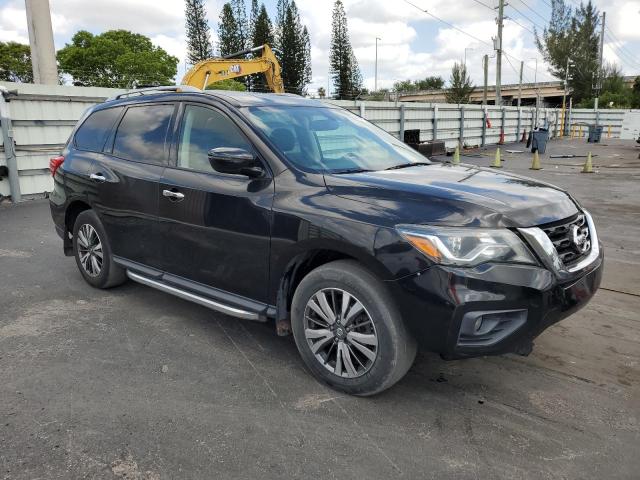  NISSAN PATHFINDER 2018 Чорний