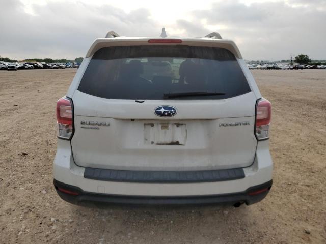  SUBARU FORESTER 2018 White
