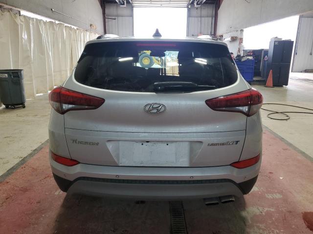  HYUNDAI TUCSON 2017 Srebrny