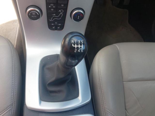 2010 VOLVO V50 SE LUX
