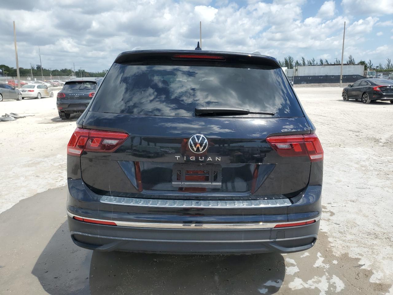 2024 Volkswagen Tiguan Wolfsburg VIN: 3VV6B7AX1RM213365 Lot: 53645825