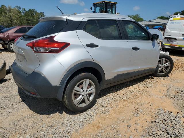  NISSAN KICKS 2018 Srebrny