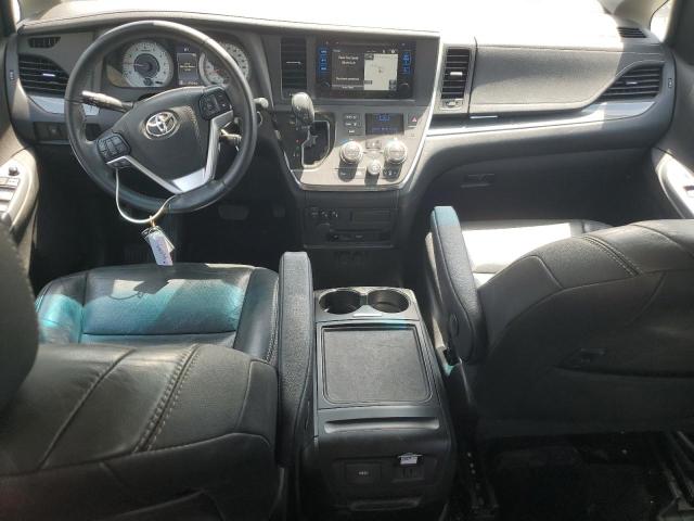  TOYOTA SIENNA 2017 Szary