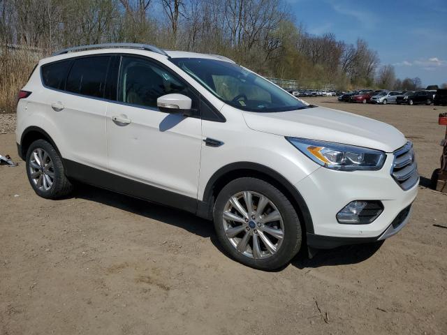  FORD ESCAPE 2018 Белы