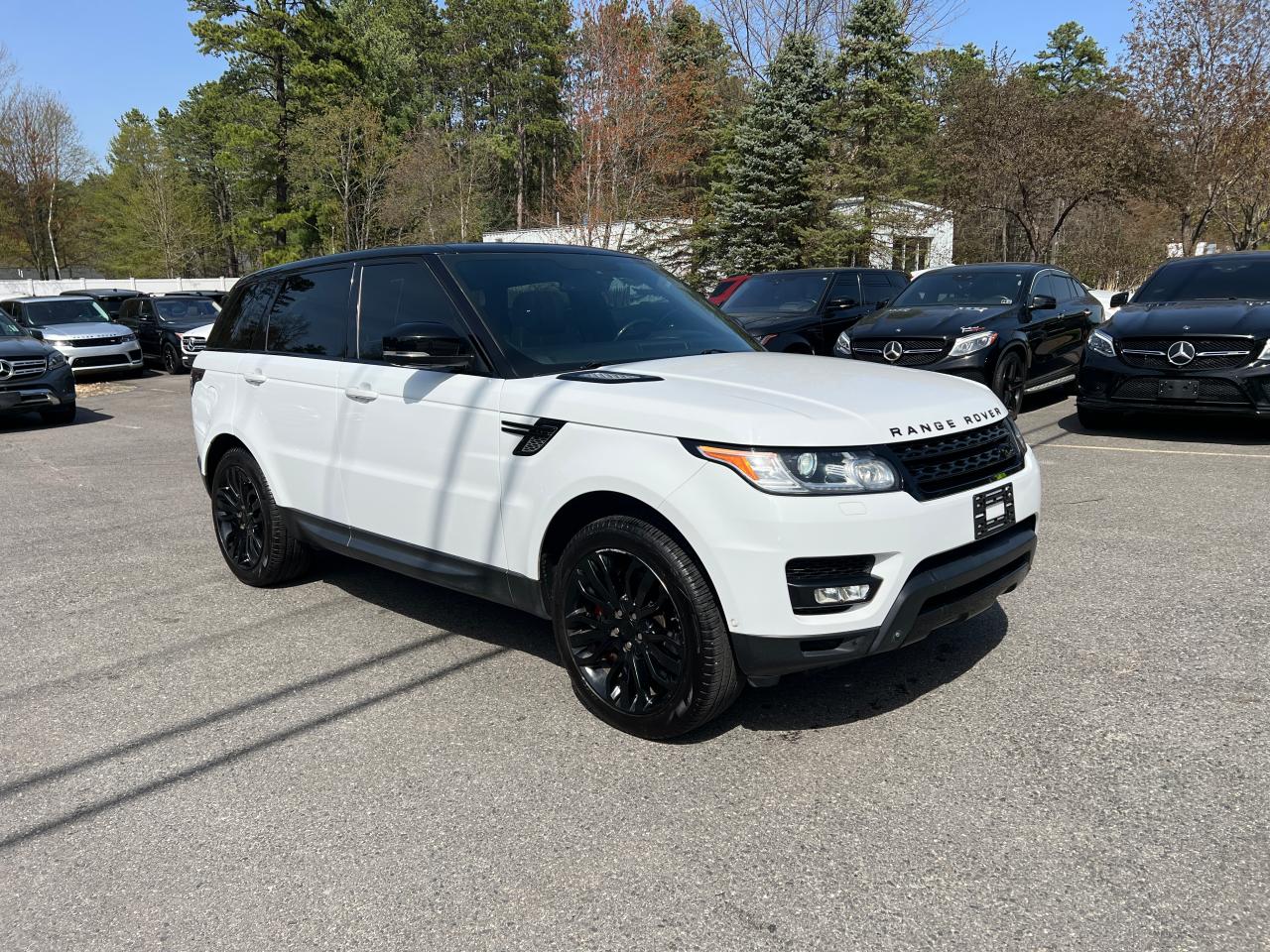 2014 Land Rover Range Rover Sport Sc for Sale in North Billerica, MA - Minor Dent/Scratches