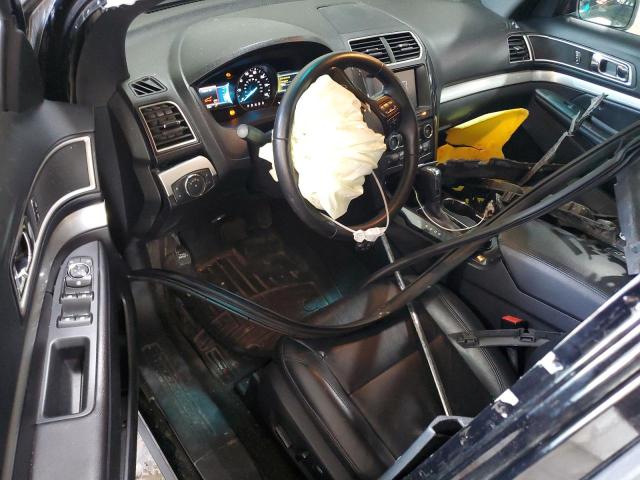 Parquets FORD EXPLORER 2016 Czarny