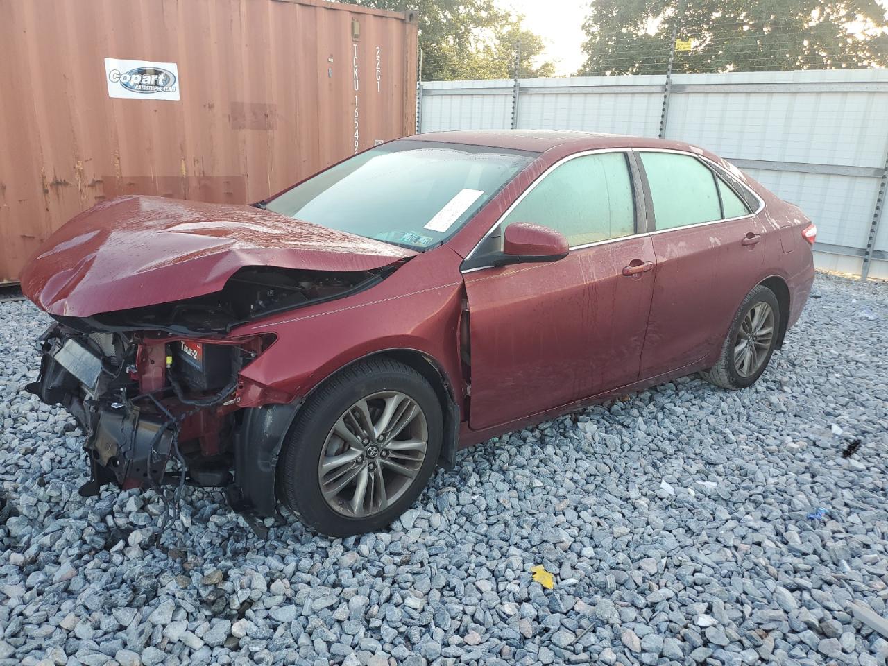2016 Toyota Camry Le VIN: 4T1BF1FK0GU590172 Lot: 54795845