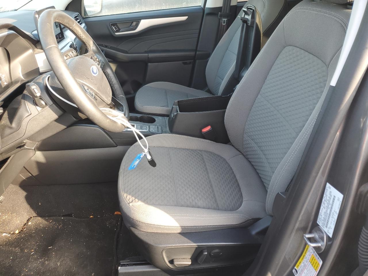 2022 Ford Escape Se VIN: 1FMCU0G66NUA02763 Lot: 53371375