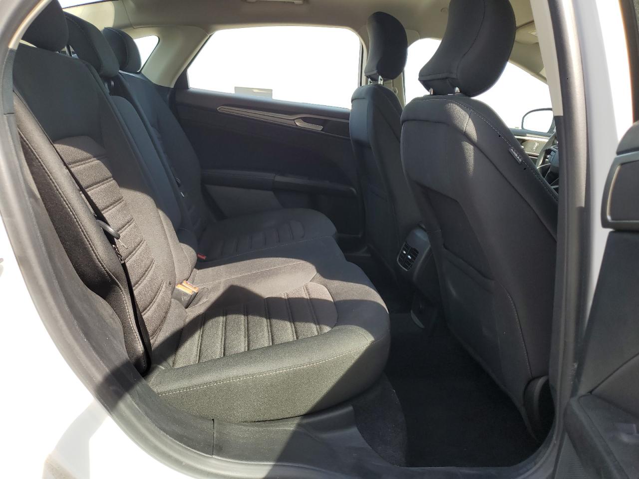 2019 Ford Fusion Se VIN: 3FA6P0LU9KR285116 Lot: 54038385