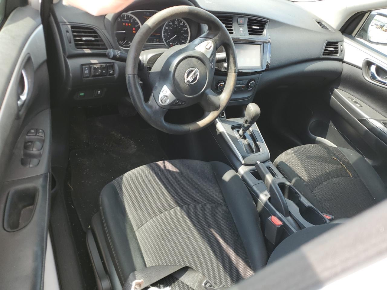 3n1ab7ap5ky351775 3N1AB7AP5KY351775 2019 Nissan Sentra S