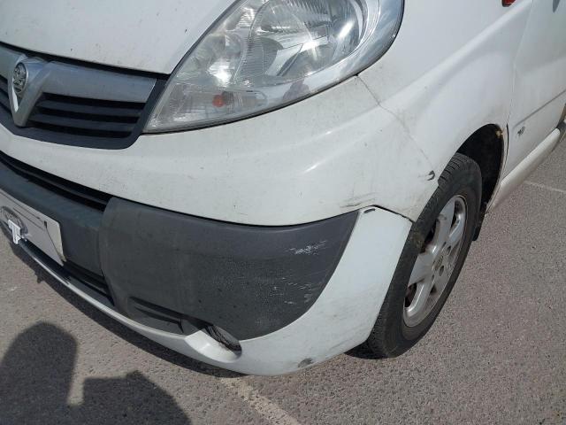 2011 VAUXHALL VIVARO 290