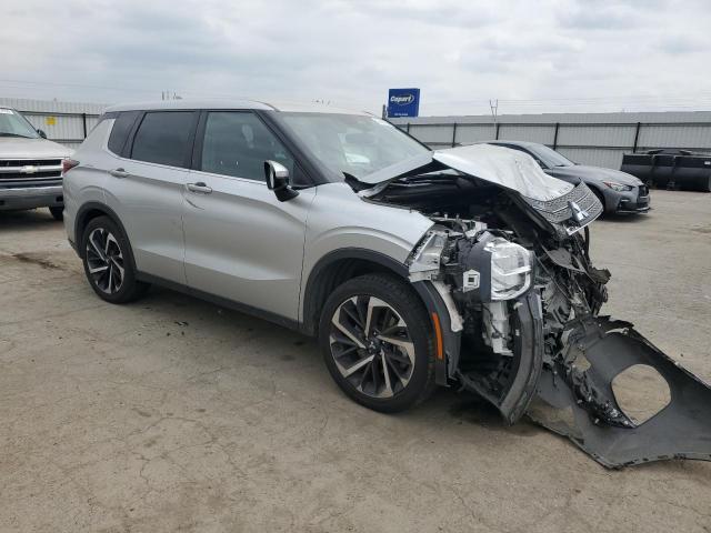  MITSUBISHI OUTLANDER 2022 Сріблястий