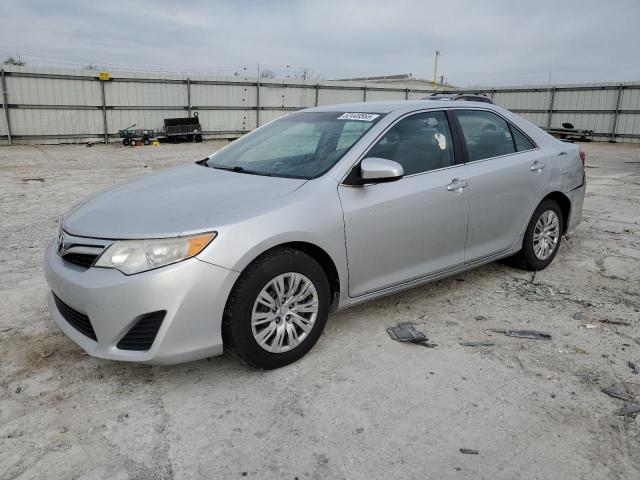  TOYOTA CAMRY 2013 Srebrny