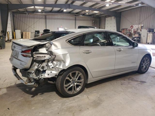  FORD FUSION 2019 Srebrny
