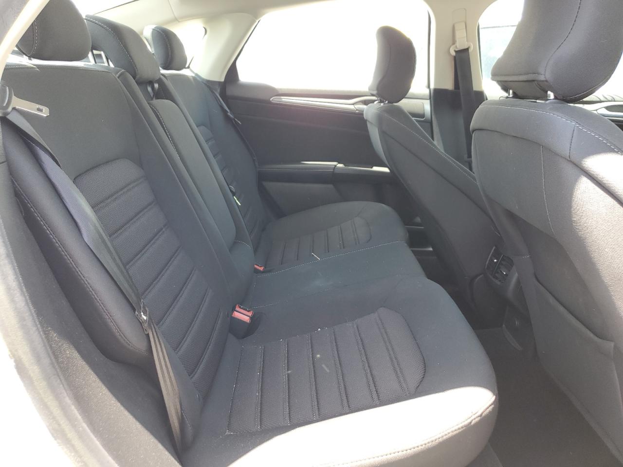 2019 Ford Fusion Se VIN: 3FA6P0LU4KR285119 Lot: 54040015