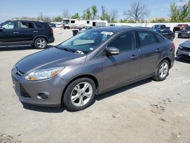 Sedans FORD FOCUS 2014 Gray