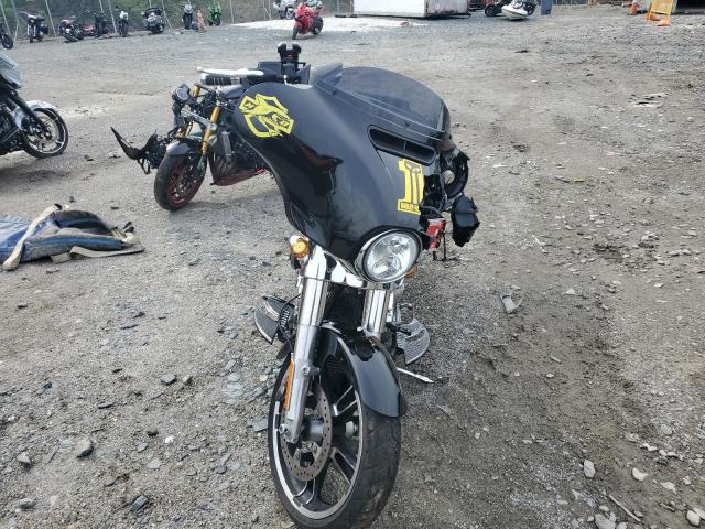  HARLEY-DAVIDSON FL 2018 Чорний