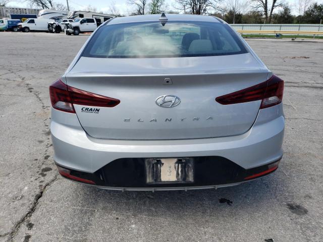  HYUNDAI ELANTRA 2020 Srebrny