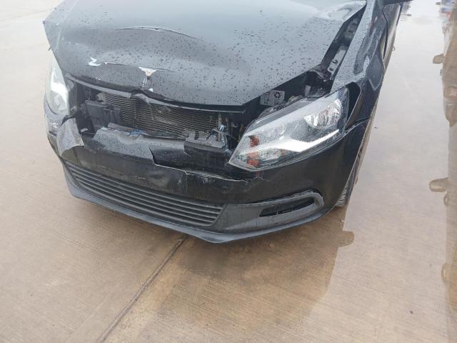 2015 VOLKSWAGEN POLO BLUEG