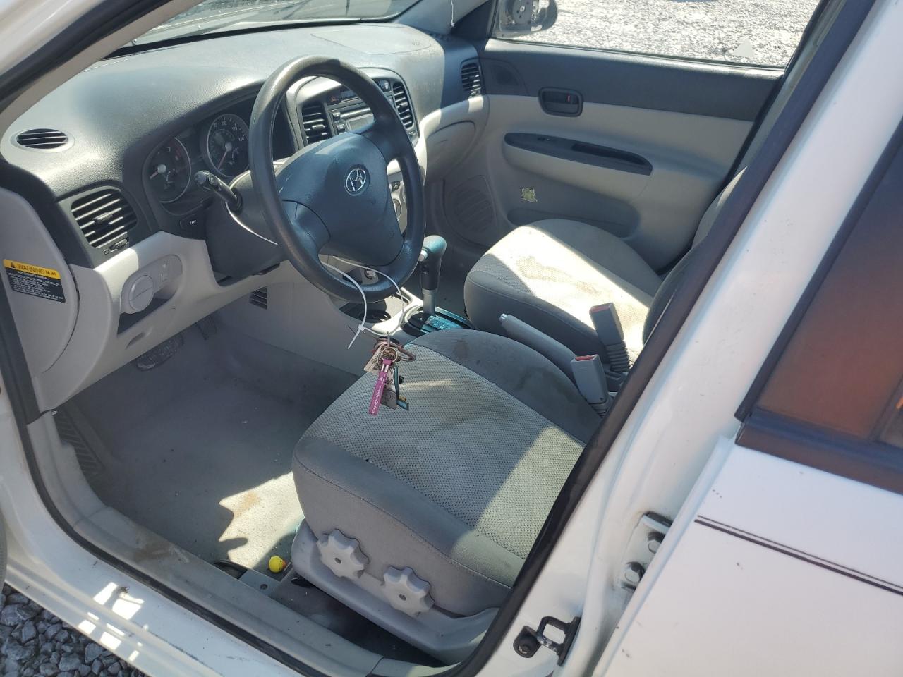 2007 Hyundai Accent Gls VIN: KMHCN46C37U141358 Lot: 54530025