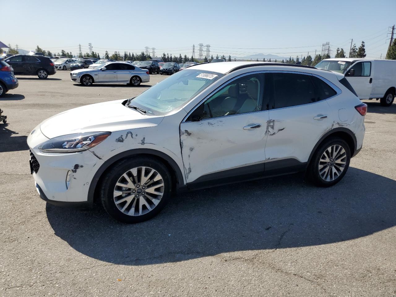 2021 Ford Escape Titanium на продаже в Rancho Cucamonga, CA - All Over
