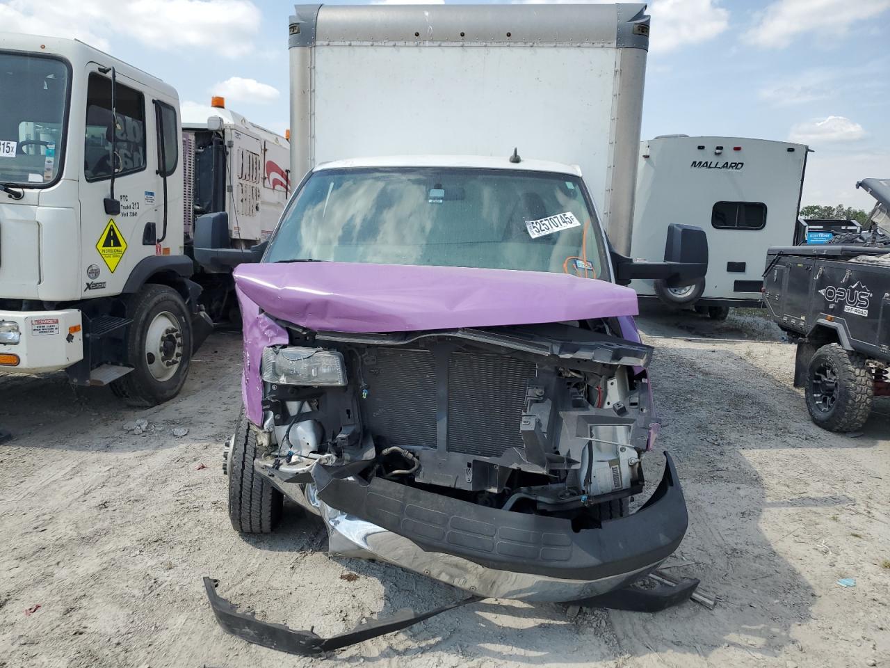 1GB3GSC75M1161655 CHEVROLET EXPRESS 2021