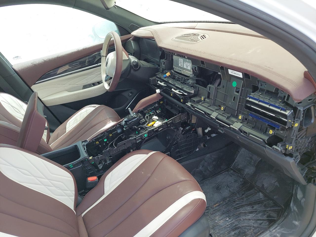 LB3KX2S11RS005446 - 2024 Geea MONJARO - #undefined