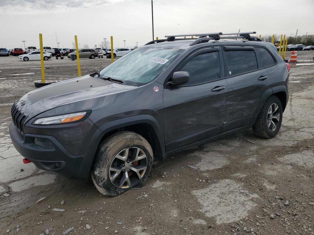 2014 Jeep Cherokee Trailhawk for Sale in Indianapolis, IN - Front End