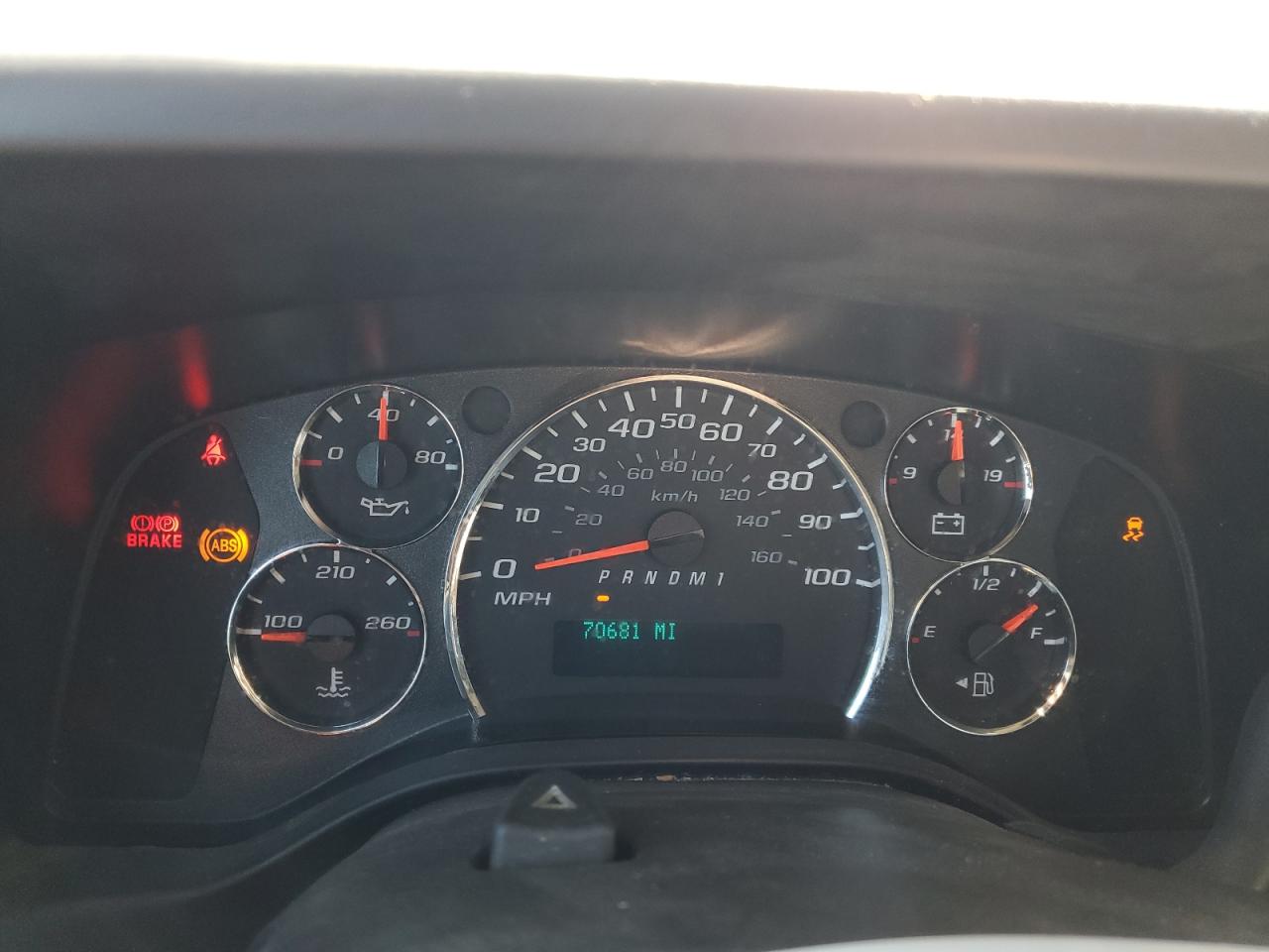 2013 Chevrolet Express G2500 VIN: 1GCWGFCA0D1137727 Lot: 52378405