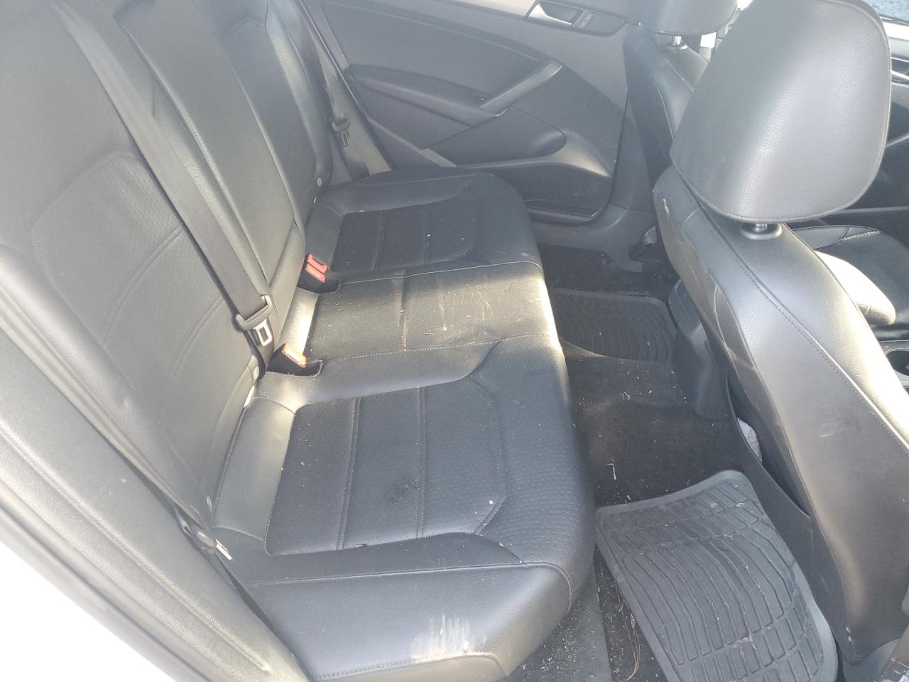 2015 Volkswagen Passat S VIN: 1VWAS7A34FC091360 Lot: 69003885