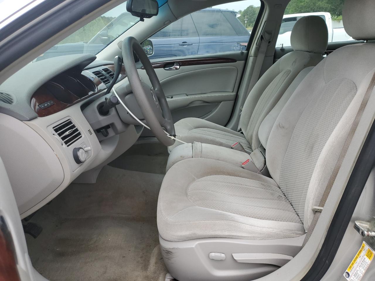 2007 Buick Lucerne Cx VIN: 1G4HP57257U204200 Lot: 54587145