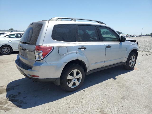  SUBARU FORESTER 2012 Srebrny