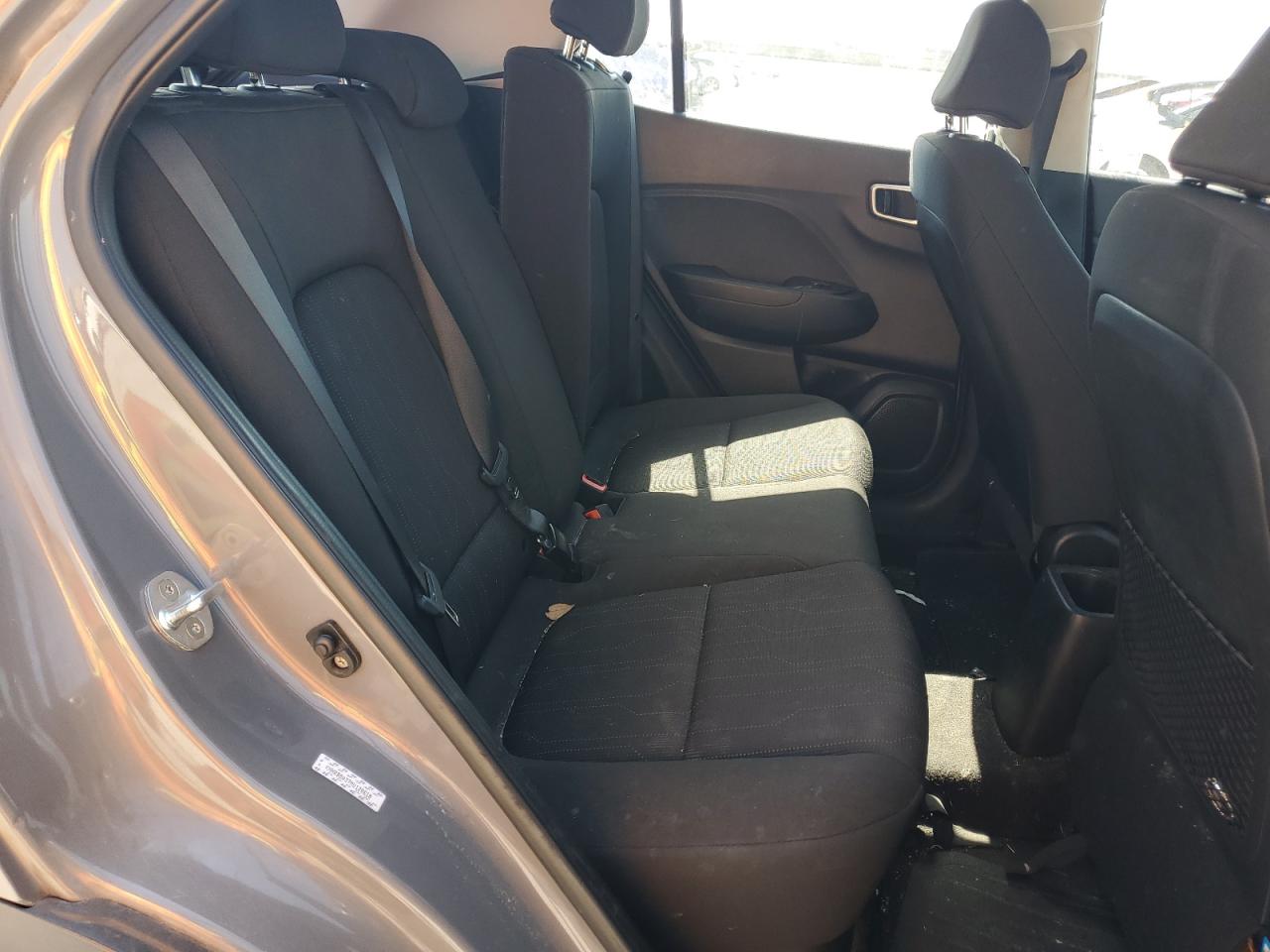 KMHRB8A37MU120610 2021 Hyundai Venue Se