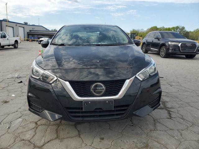  NISSAN VERSA 2021 Czarny