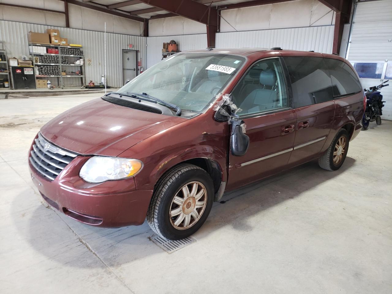 2007 Chrysler Town & Country Touring for Sale in Chambersburg, PA - Side