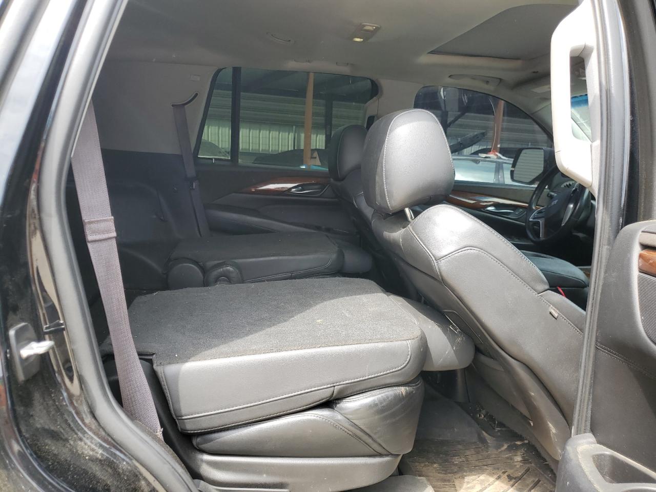 2017 Cadillac Escalade Luxury VIN: 1GYS4BKJ9HR197587 Lot: 53399435