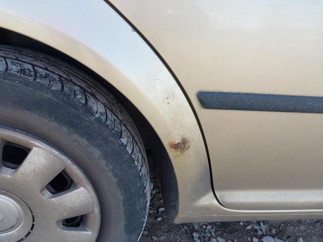 2003 VOLKSWAGEN GOLF TDI S