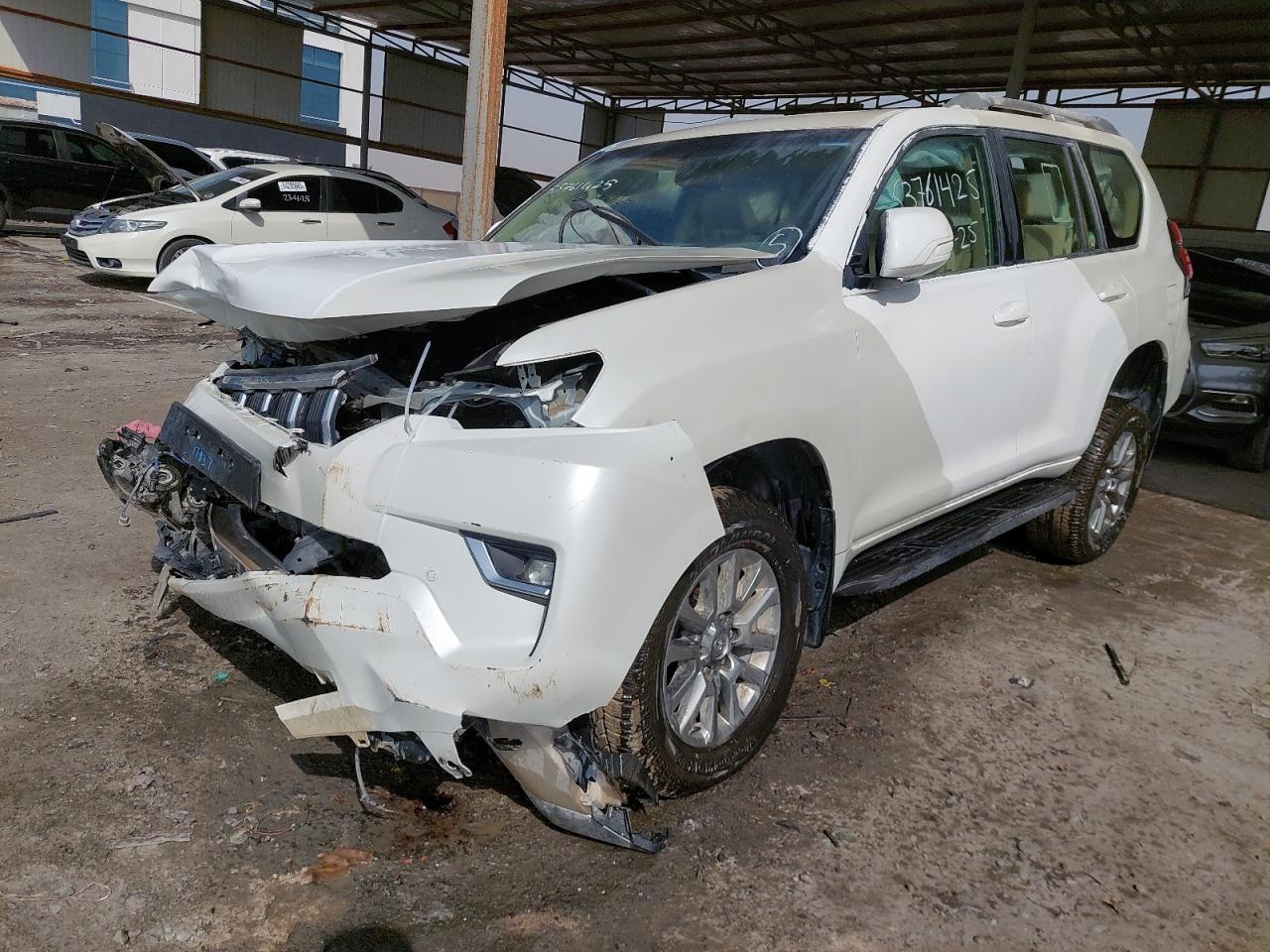 JTEBU3FJ6JK138030 - 2018 Toyota PRADO - #undefined
