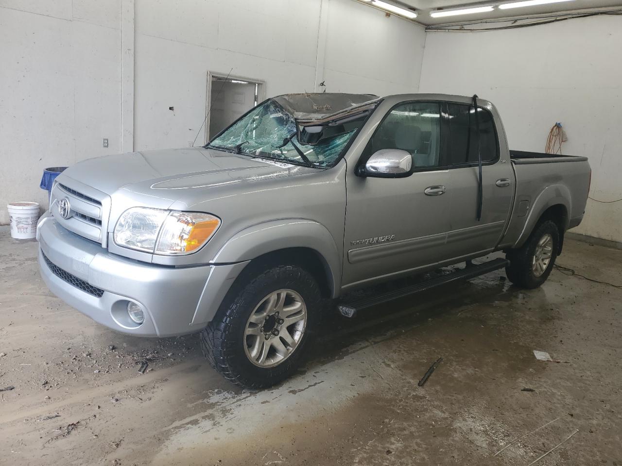 2006 Toyota Tundra Double Cab Sr5 for Sale in Madisonville, TN - Rollover